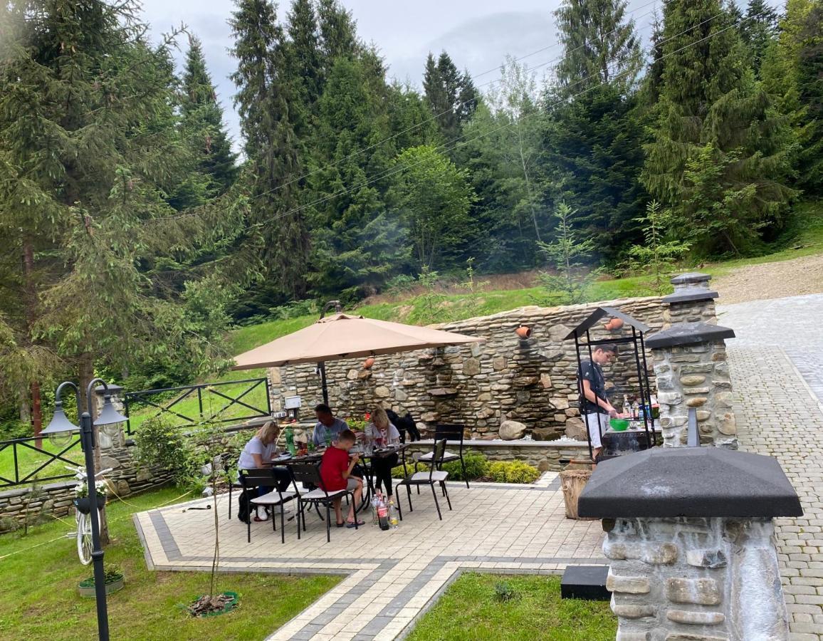 Феєрія Лісу Aparthotel Skhidnytsia Bagian luar foto
