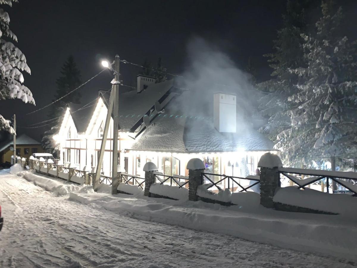 Феєрія Лісу Aparthotel Skhidnytsia Bagian luar foto